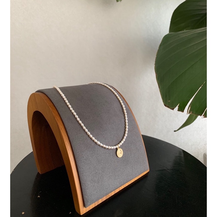 Dây chuyền ngọc trai nhân tạo 4ly mặt đồng xu titan