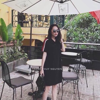 Váy kẻ xuông viền dành cho nữ