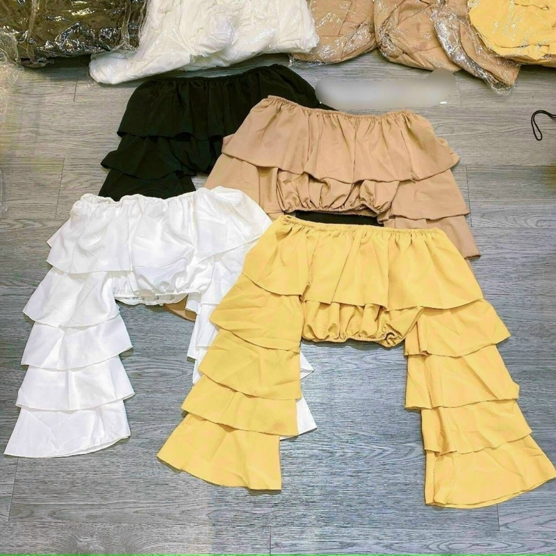 Áo bẹt vai tay 4 tầng mây xinh đẹp