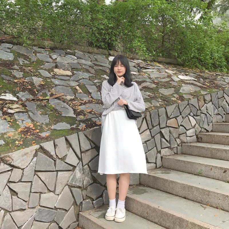 Chân váy trắng ( ảnh tự chụp )