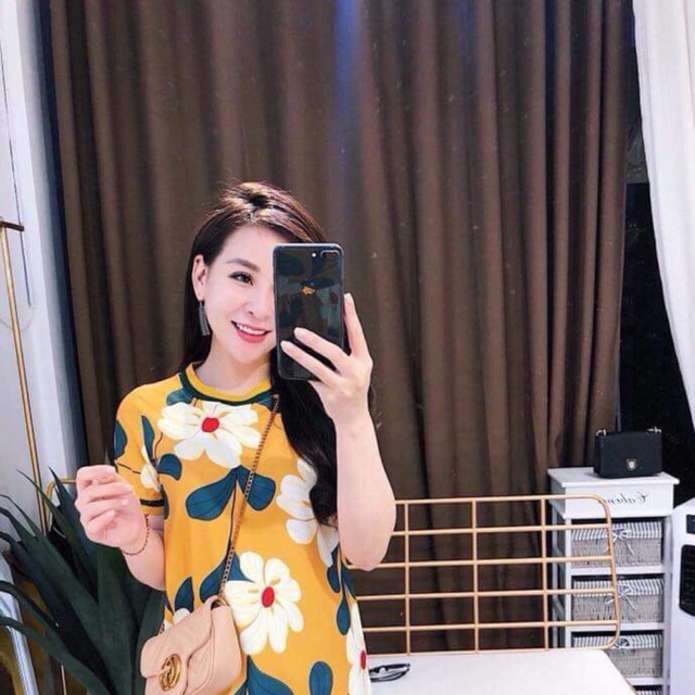 Đầm hoa