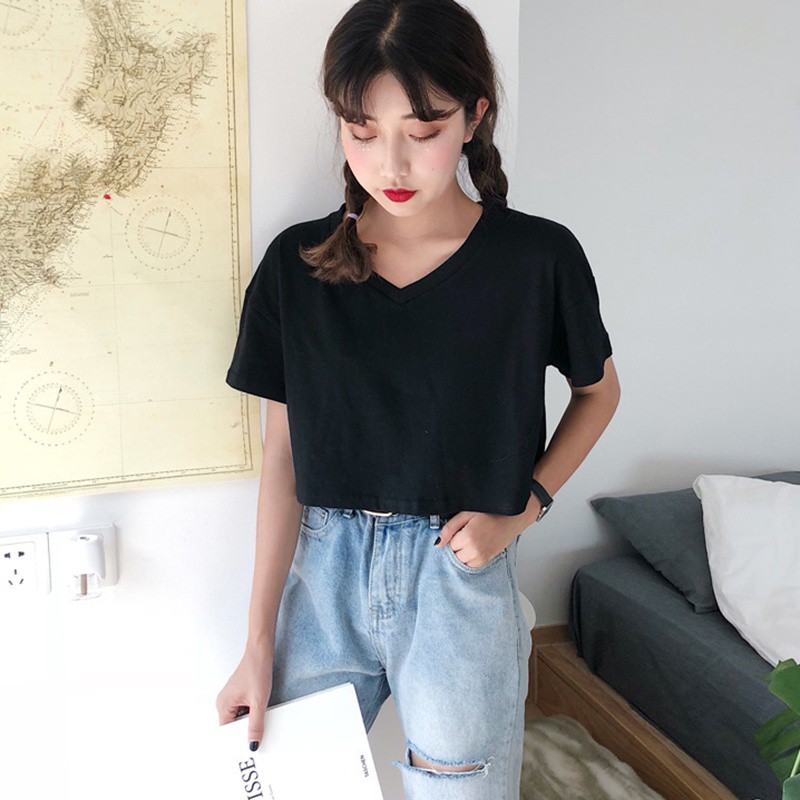 Áo thun nữ tay ngắn cổ chữ V kiểu dáng đơn giản