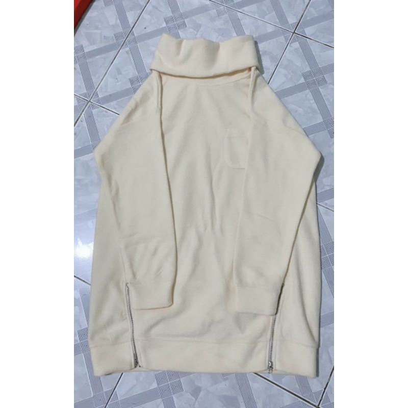 Áo nỉ cổ lọ xuất nhật