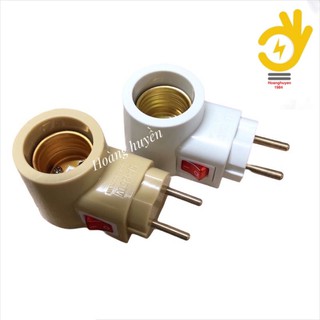 Đuôi đèn liền phích cắm , có công tắc Sopoka.