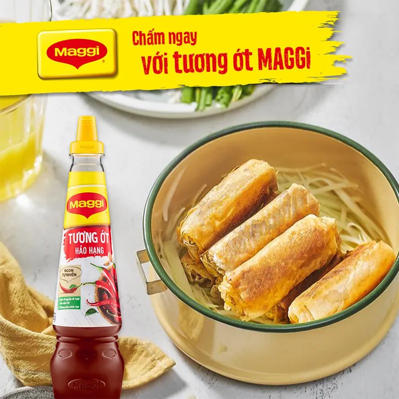 Combo 3 Maggi: 2 chai tương ớt hảo hạng chai 330g + 1 chai nước tương đậu nành đậm đặc chai 700ml