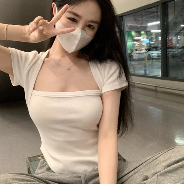 Áo Thun Tay Ngắn Cổ Vuông Dáng Ôm Màu Trơn Thời Trang Mùa Hè Xinh Xắn Cho Nữ