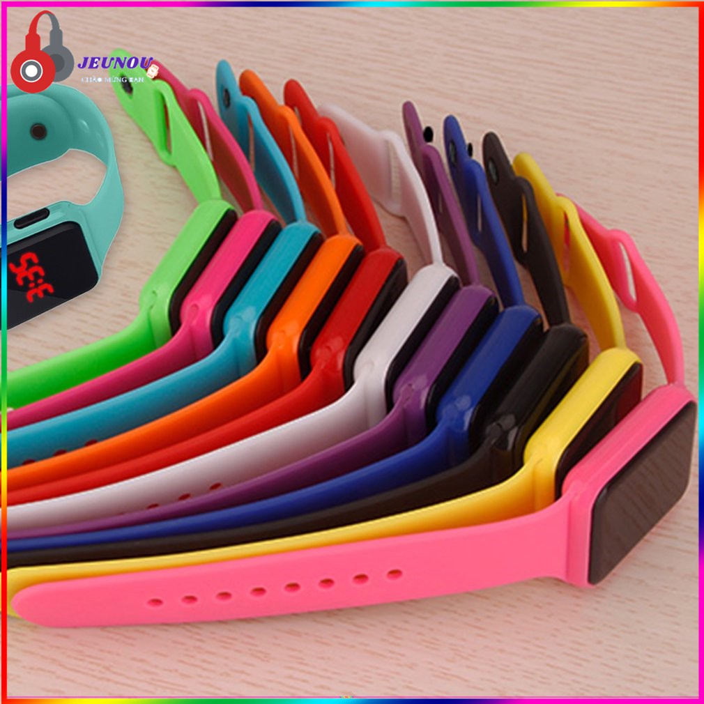 Đồng hồ điện tử màn hình LED mặt vuông thời trang nam nữ | BigBuy360 - bigbuy360.vn