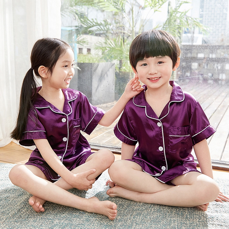 Set Đồ Ngủ Tay Ngắn In Hình Dễ Thương Cho Bé