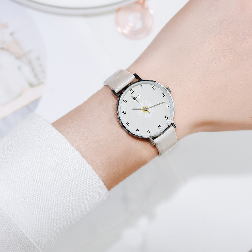Đồng hồ đeo tay thạch anh dây da mặt kim họa tiết hoa cúc thời trang đơn giản dành cho bạn nữ