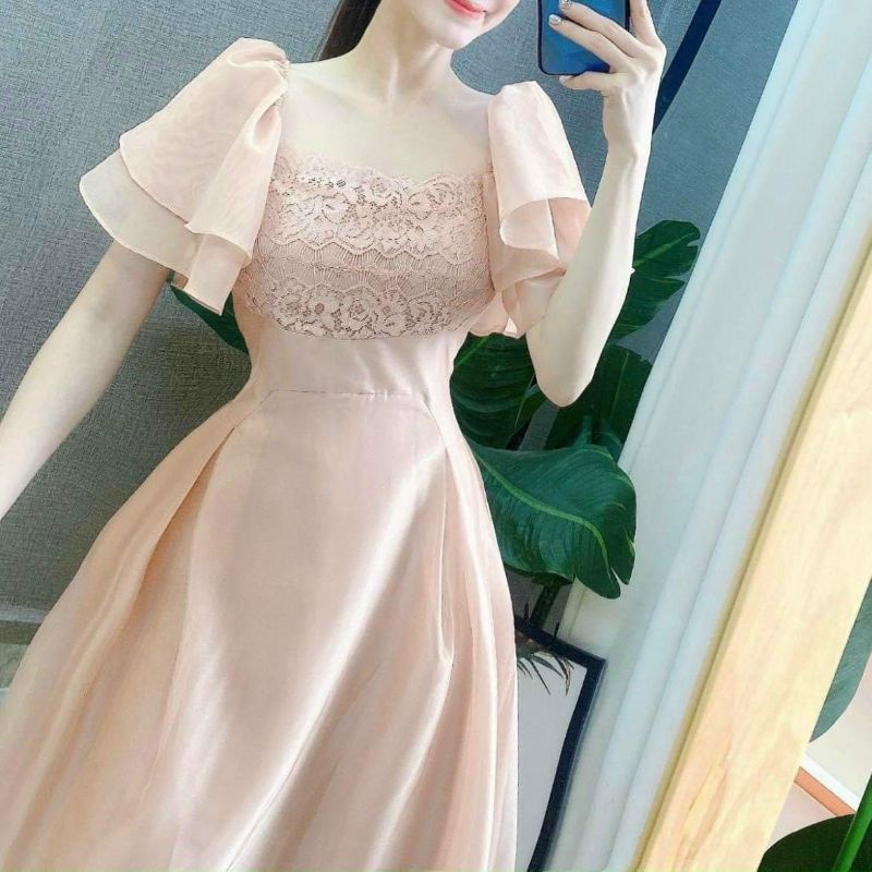 Đầm maxi tay tiên phối ren.
