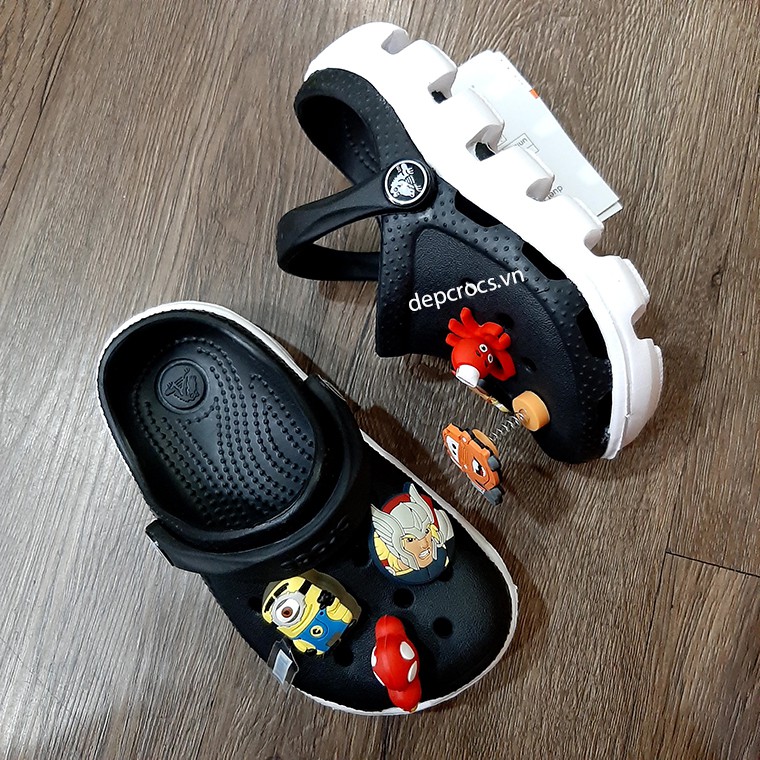 (Ảnh thật, trẻ em) Dép sục duet sport trẻ em, sục baby gắn sticker, dép cho bé tặng kèm 4 jibbitz 2D và 2 lò xo