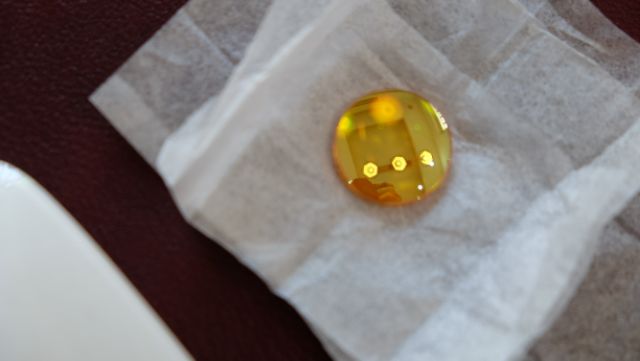 Thấu kính hội tụ Laser CO2 d12mm (thủy tinh vàng kim) cho máy khắc dấu mini