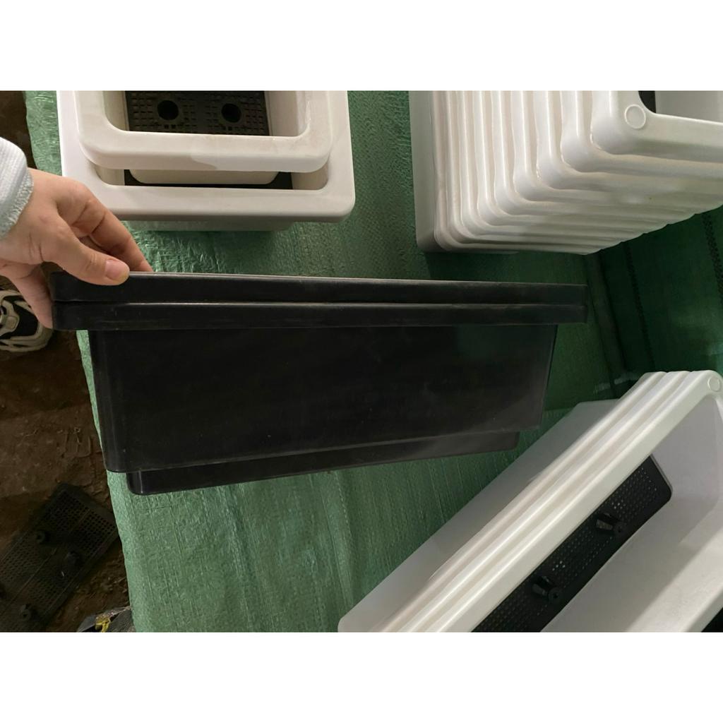 Chậu trồng hoa thông minh ban công dài 67 rộng 24 cao 20cm