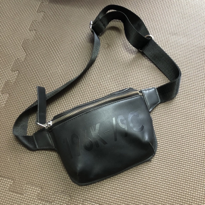 Thanh lý túi đeo chéo secondhand/ hàng thùng/ hàng si giá rẻ