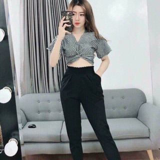 Set croptop xoắn eo kèm quần lửng