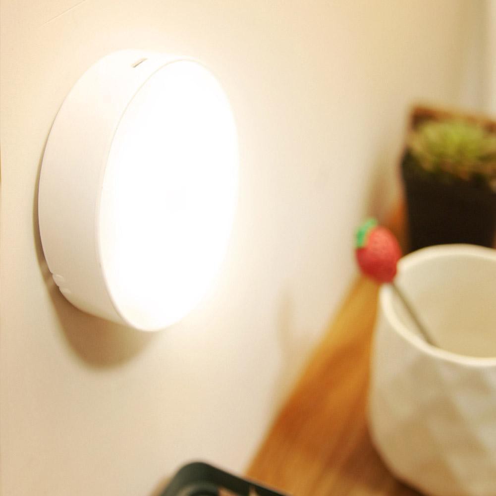 Đèn Led Cảm Biến Chuyển Động Không Dây D7O7