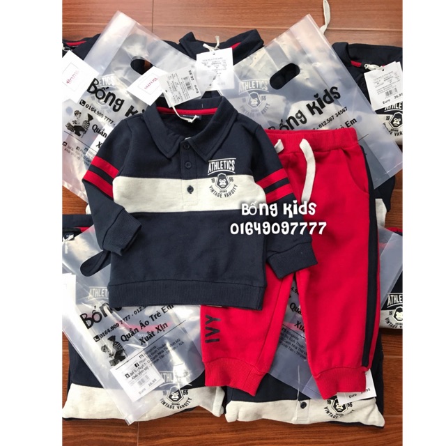 Bộ Nỉ Bé Trai Cổ Đức Đỏ Navy Brums