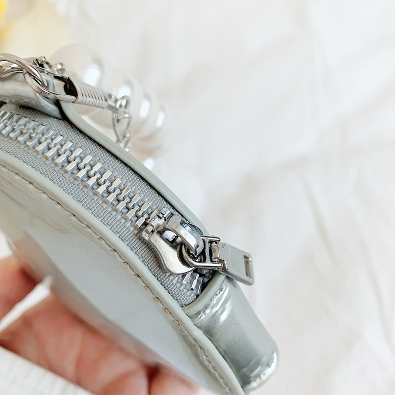 Dây Xích Ngọc Trai Trái Tim Nhỏ Xinh Trang Trí Túi Xách Phong Cách Hàn Quốc Mới 2022