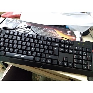 Bàn phím game thủ Motospeed K700