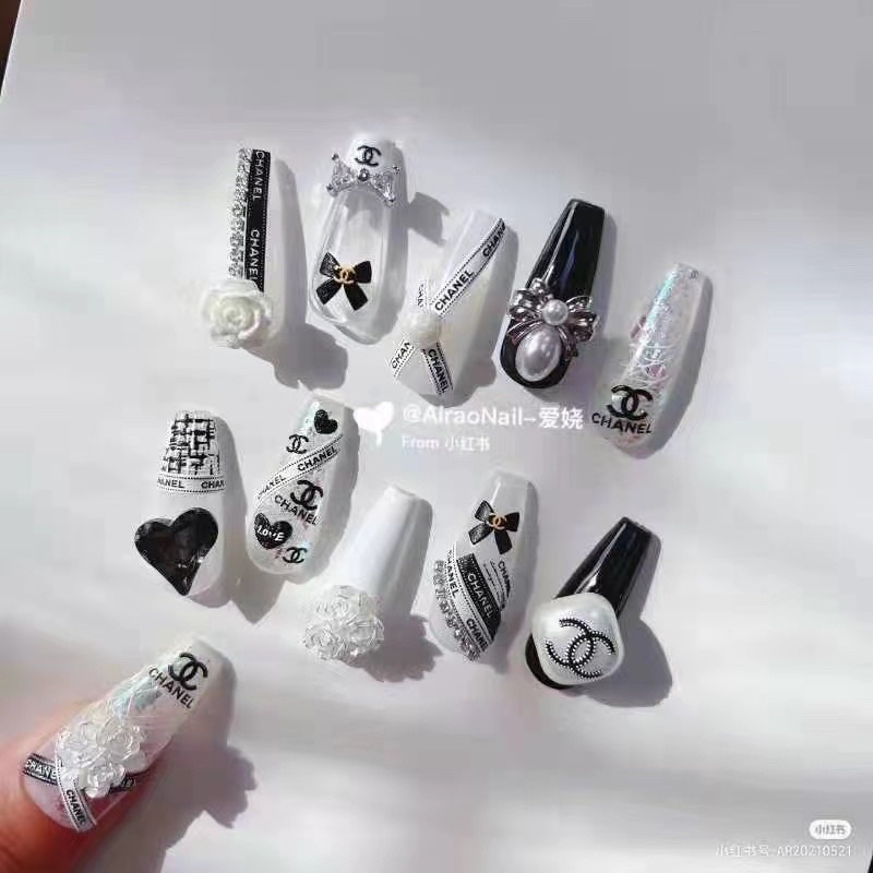 sticker 3d dán móng thương hiệu hot mới trang trí móng