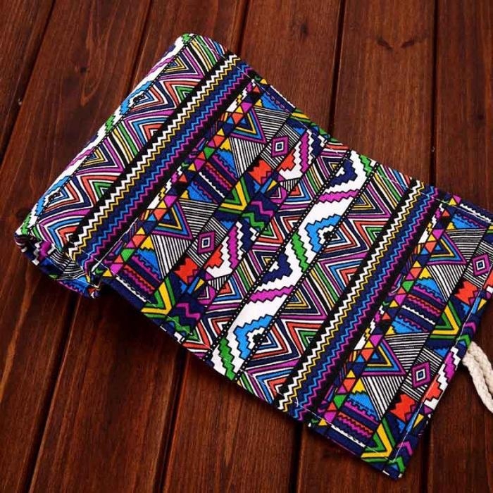 Hộp đựng bút chì màu 36 lỗ dạng cuống họa tiết đẹp mắt