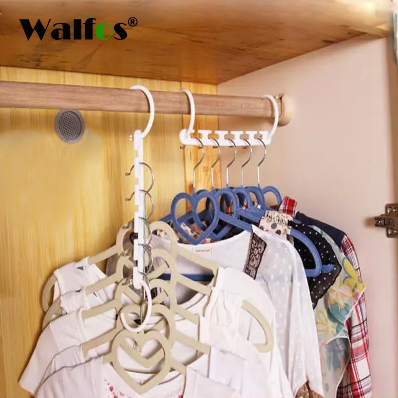 Móc treo đồ Walfos bằng nhựa có 2 màu tiết kiệm không gian