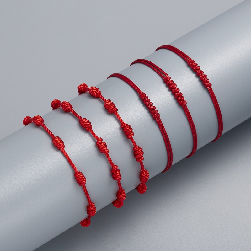 Vòng Tay Dây Đỏ May Mắn 7 Nút