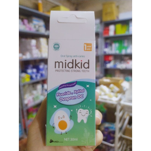 Xịt chống sâu răng cho bé Midkid giúp chăm sóc răng miệng, ngăn ngừa cảm cúm khi giao mùa lọ 30ml