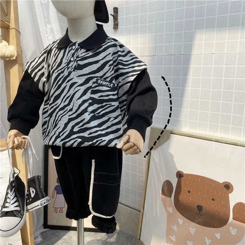 Áo thun Polo in họa tiết ngựa vằn cá tính cho bé trai