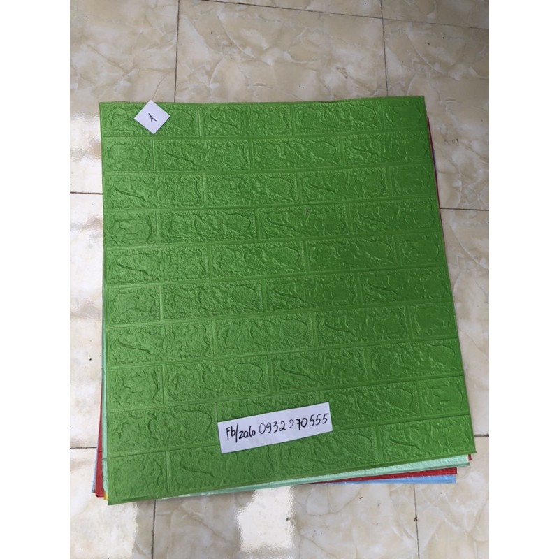 xốp dán tường xanh lá kt 70x77cm