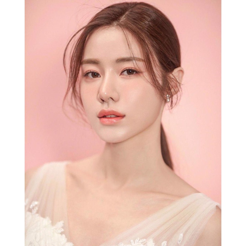 Kem Nền Cao Cấp Gucci Fluide De Beauté Fini Naturel  Tone 120N