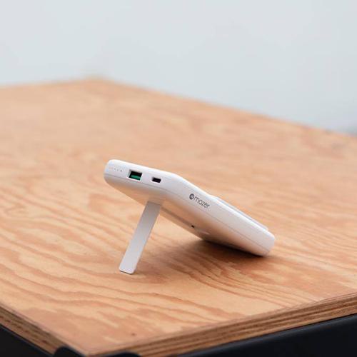 Pin Dự Phòng Mazer Infinite Boost Mag Stand Mini Qi Wireless 10000mAh/15W