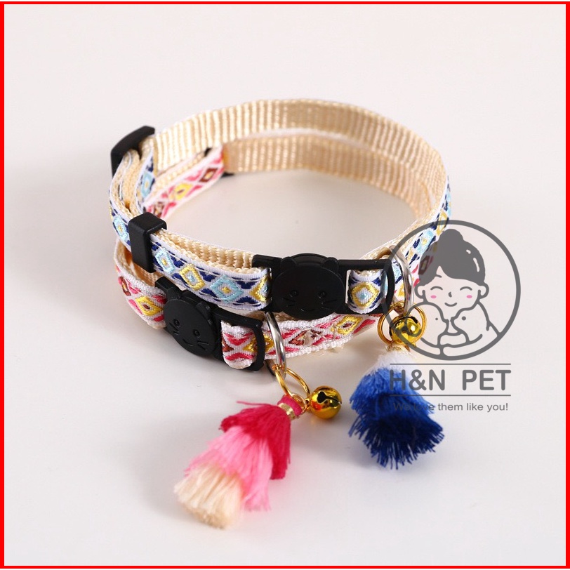 [NEW] Vòng cổ thêu họa tiết thổ cẩm gắn lục lạc - tua màu H&amp;N PET