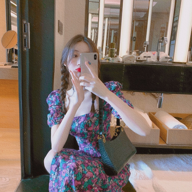 Đầm Nữ Tay Ngắn Cổ Vuông Họa Tiết Hoa Phong Cách Retro Thời Trang 2021 | BigBuy360 - bigbuy360.vn