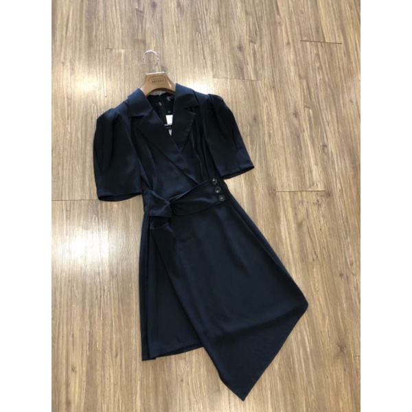 Đầm cổ vest, đầm công sở