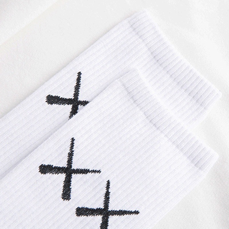 FREESHIPTất Vớ Nam Nữ Trơn Cổ Cao Chữ Xx Kaws cotton siêu đẹp