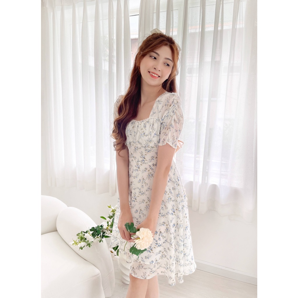 Đầm LAMANT voan hoa kết ren tay nhún