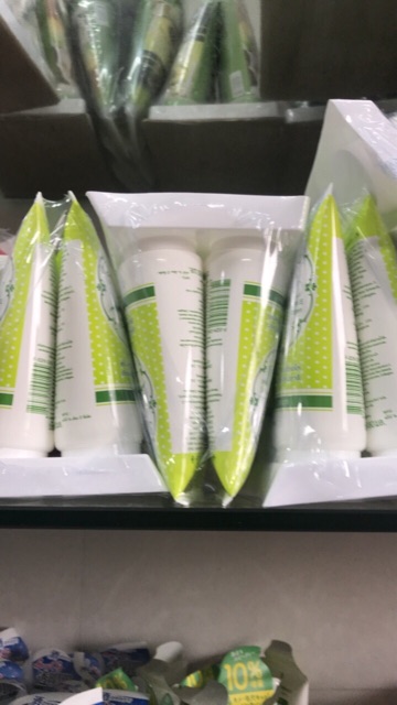 Sữa Rửa Mặt Gạo CIVIC Thái Lan(1típ 180ml)