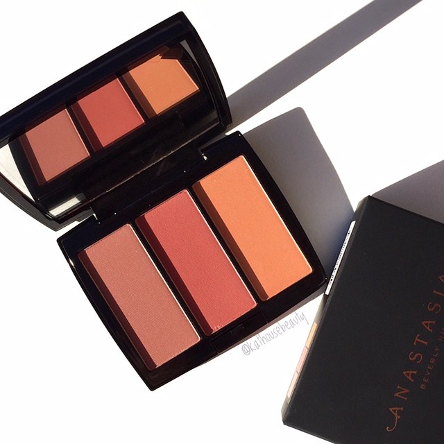 Má hồng Anastasia Beverly Hills Blush Trios màu peachy love