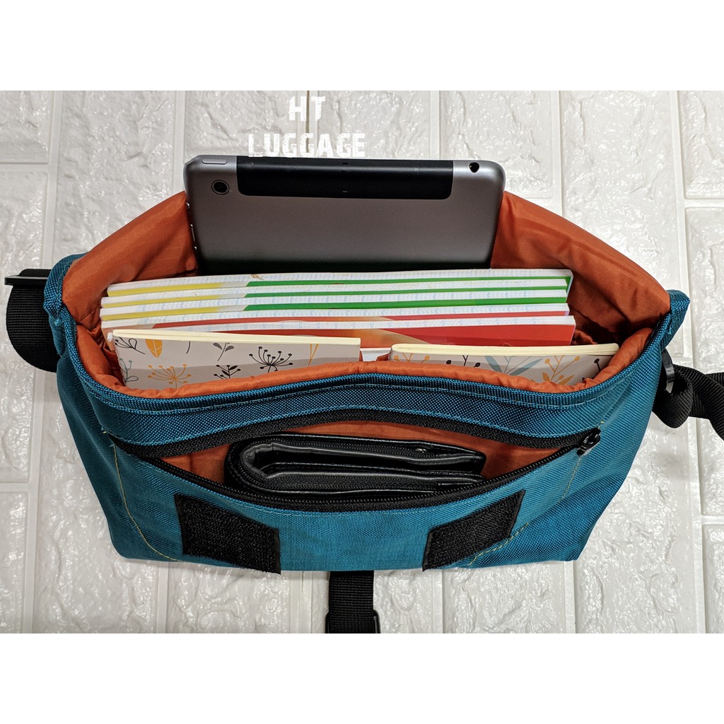 Túi đeo chéo Crumpler Messenger S Unisex