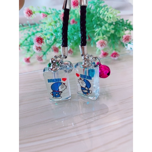 Móc khoá cặp khắc tên hạt gạo theo yêu cầu mẫu doremon