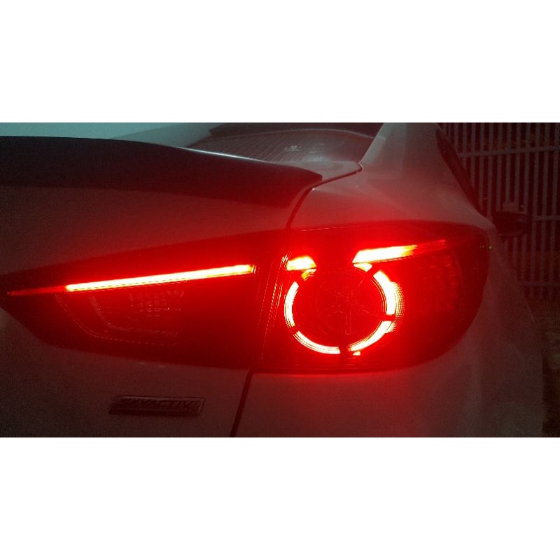 Hậu mazda 3 zin bản 2.0