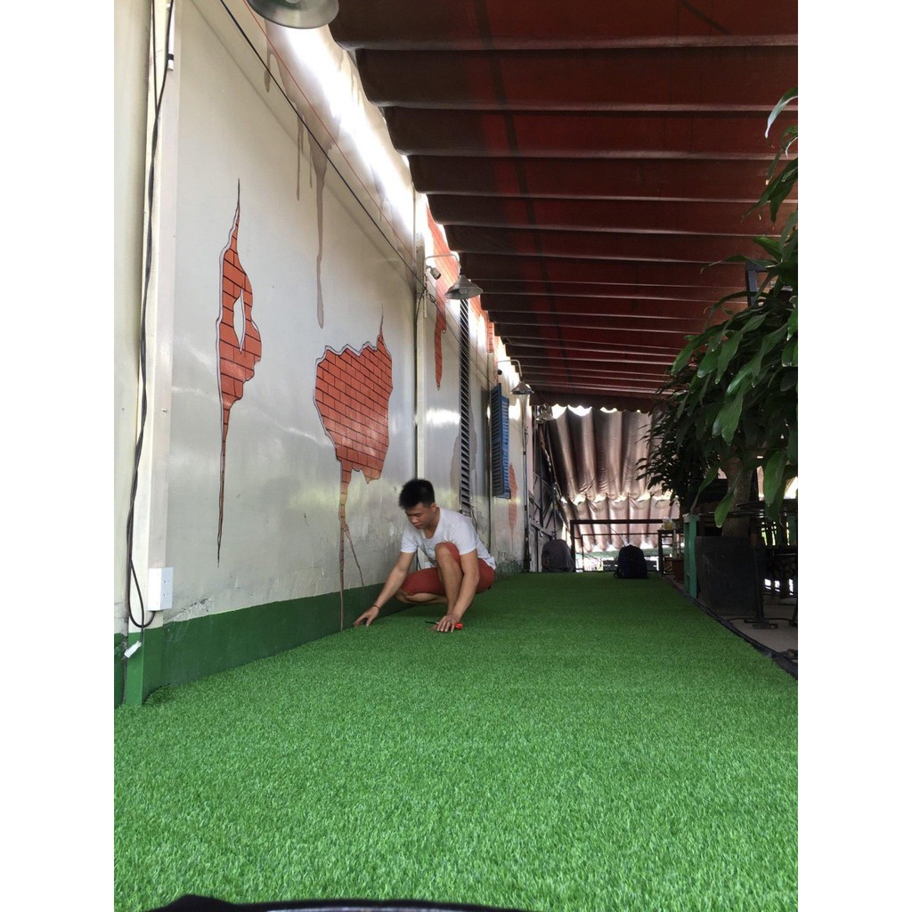 10 mét vuông thảm cỏ Trải Sàn 2cm- Cỏ Sân Bóng. Kích thước 5 mét x 2 mét.
