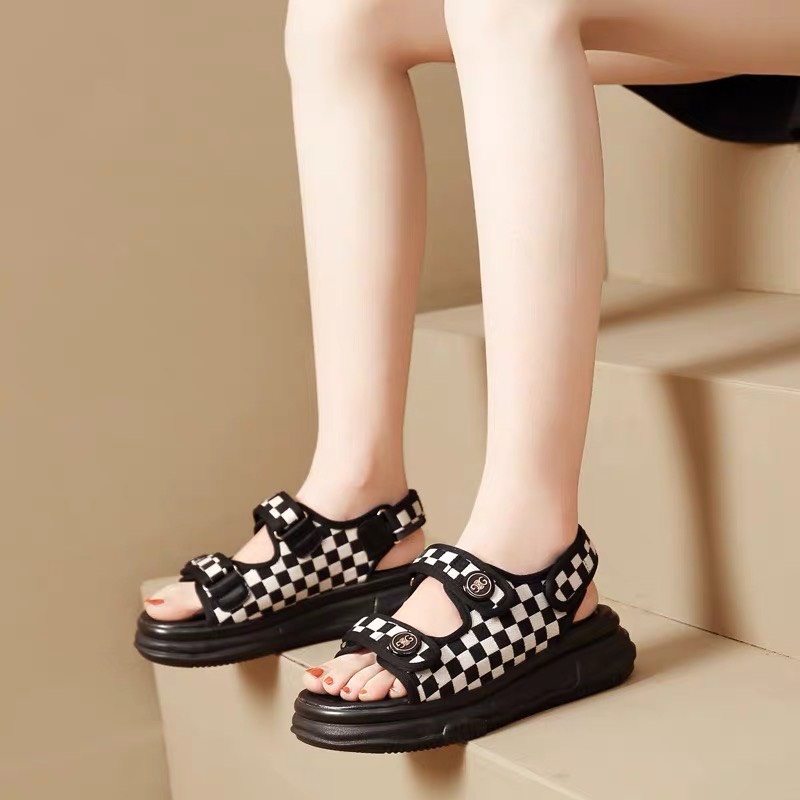 XẢ KHO (50) Sandal nữ quai kẻ caro đế 4 phân gợn sóng hàng QC (Mã 2201 - sandal)