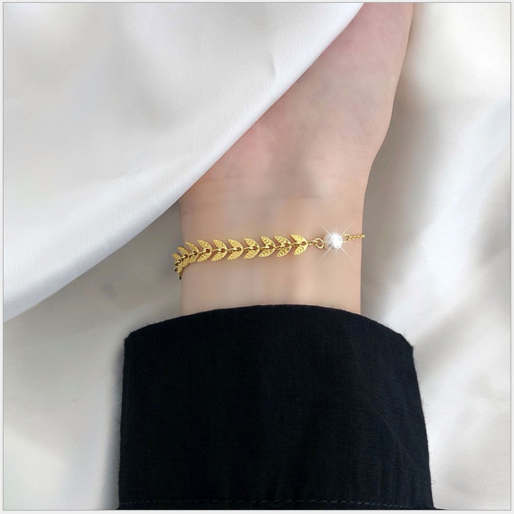 Vòng tay lắc tay nữ titan ngọc lá me H13-104A - CAM KẾT KHÔNG GỈ, KHÔNG BAY MÀU - BẢO HÀNH 12 THÁNG