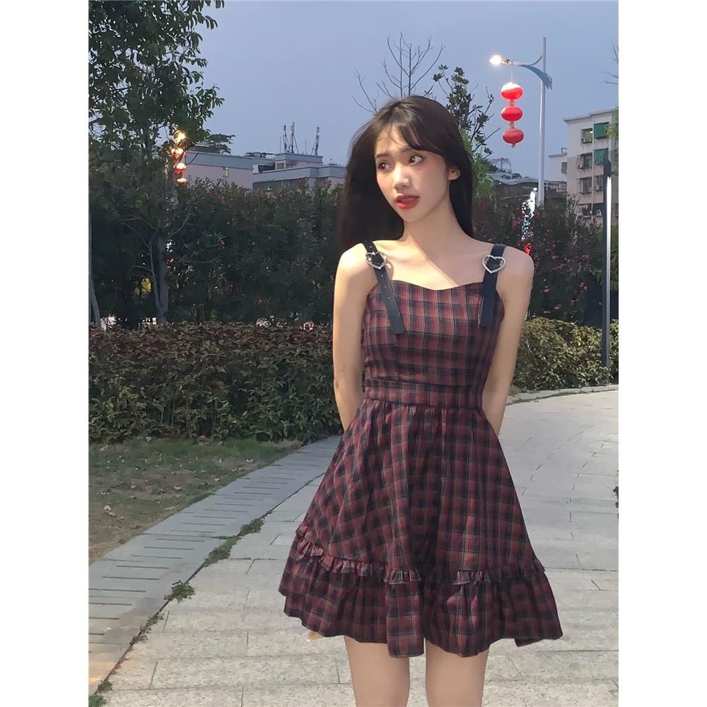 Set đầm hai dây kẻ sọc ca rô và áo khoác cardigan mẫu 2022 phong cách Pháp cổ điển thời trang mùa hè cho nữ