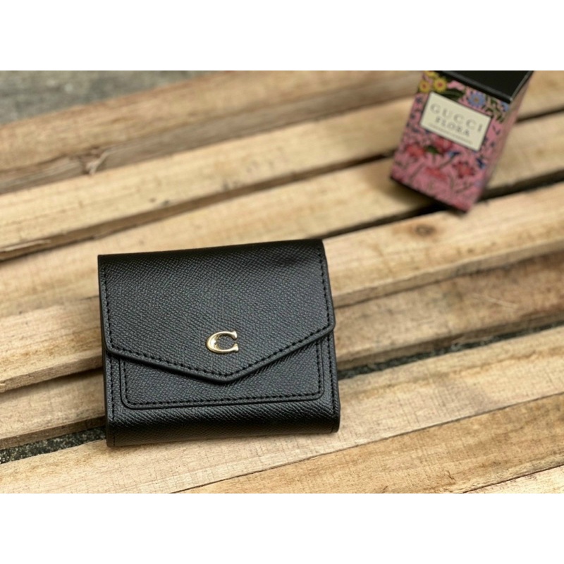 Ví Coach bì thư gập mini full box làm quà tặng