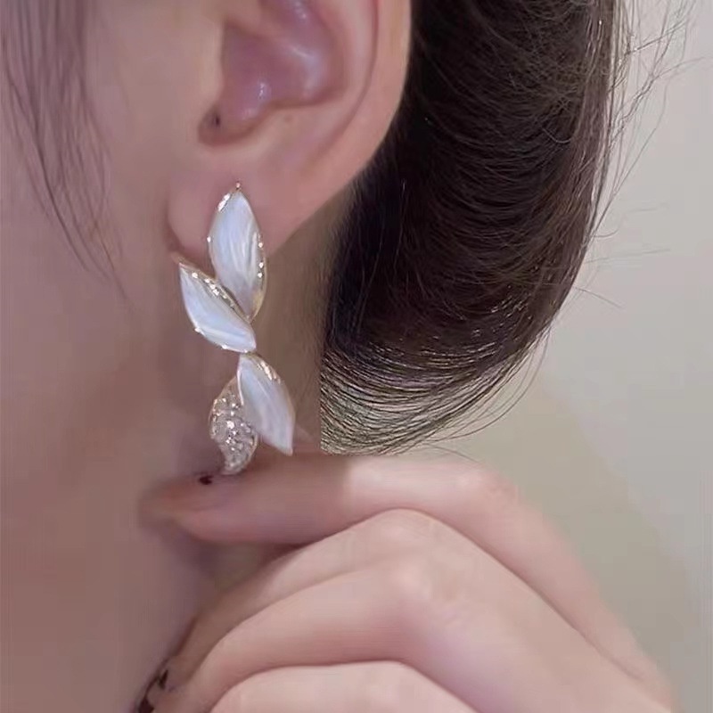 Bông Tai Hình Lá Thời Trang Hàn Quốc 2022 Cho Nữ