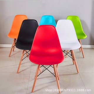Ghế eames ghế cafe  nhiều màu sắc.