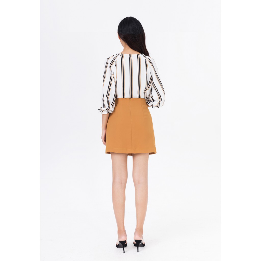 De Leah - Chân Váy Mini Cúc Trước - Thời trang thiết kế